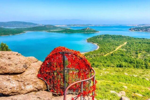 🌴 BOZCAADA – ASSOS – AYVALIK – CUNDA TURU 🌴